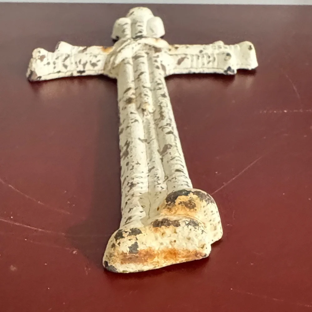 Distressed Iron White Cross Wall Decor